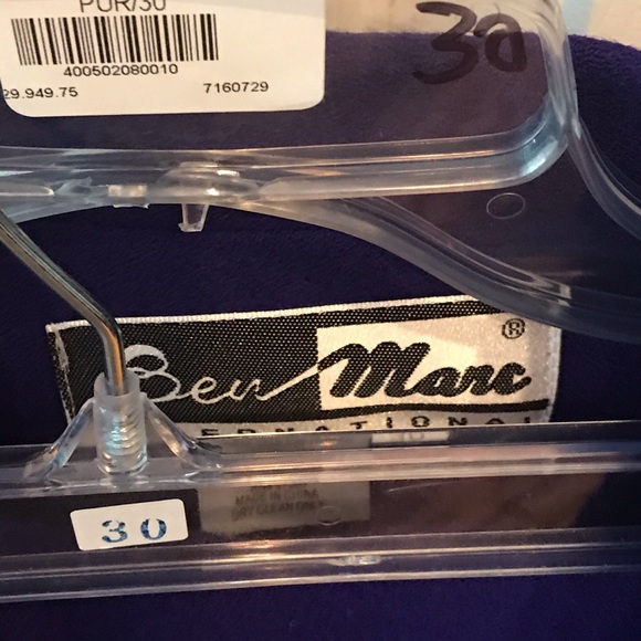 🔘🔘Authentic Ben Marc Skirt Suit, Plus Size - Picture 2 of 6